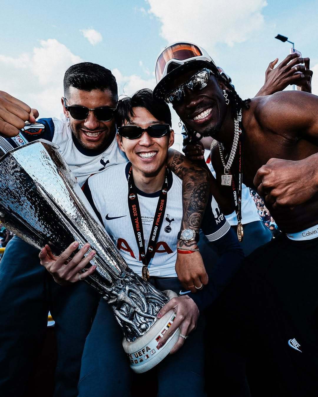 MK体育APP-集结日迈阿密热火备战欧联，状态回暖细节曝光，质疑声仍在，年轻球员得到机会(迈阿密国际给梅西开出什么条件)